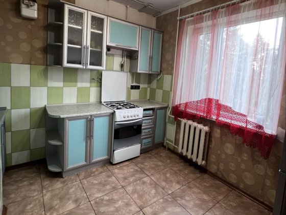 Продаж 1 кім кв Кулика й Гудачека Ровно