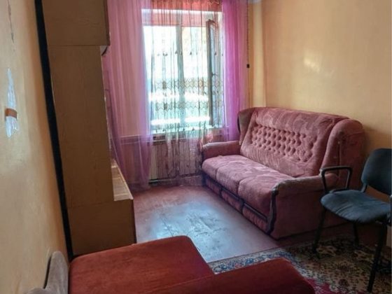 Подаж 2-кімнатної квартири