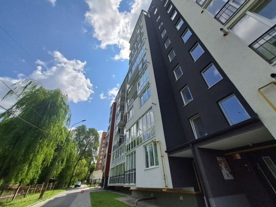 Продаж 2к квартири 100 кв. м на вул. Лепкого Богдана Тернополь