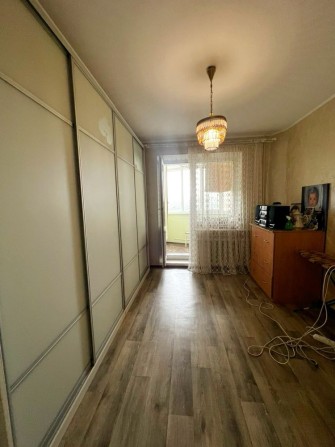 Продаж трикімнатної квартири в затишному мікрорайоні - фото 1