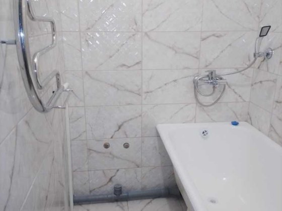 2к квартира в центрі, р-н 25ї школи, 2/5 поверх, цегла, косметика! Полтава