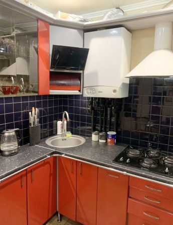 Продаж 2-кімн з АВТОНОМНИМ, ремонт, меблі і техніка - фото 1