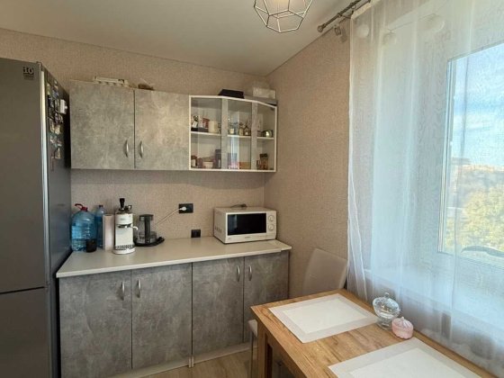 1 к квартира з косметичним ремонтом, Центр Полтава