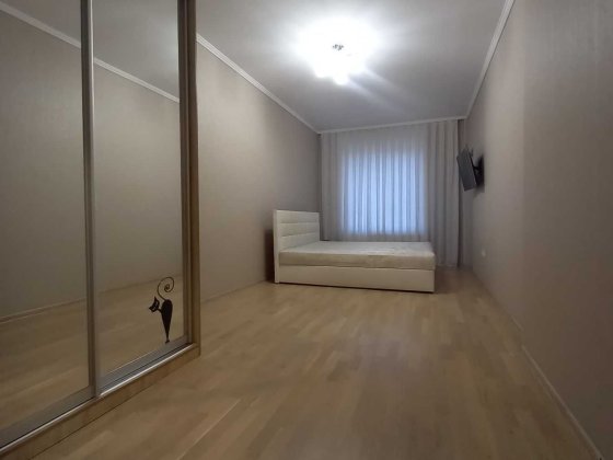 Здана новобудова! З ремонтом та меблями. 1-кімн. вул. Чкалова, 13 Черновцы