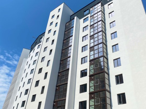 Власник!Продам 2 кім квартиру ЖК Айсберг!Торг Суми