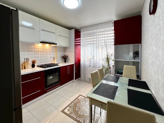 Продам 2-кімнатну квартиру в районі Ювілейний! Рівне