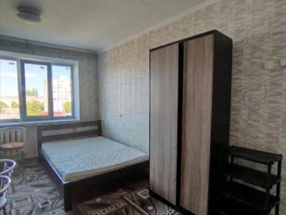 Продається 1 к.вул Івасюка Черновцы