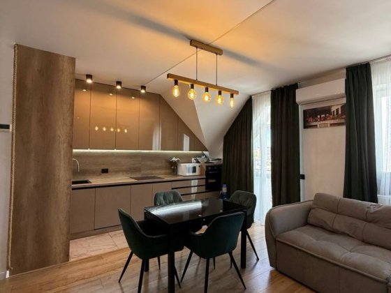 Продаж стильної двоярусної 3-кімнатної квартири біля парку Боздош Ужгород