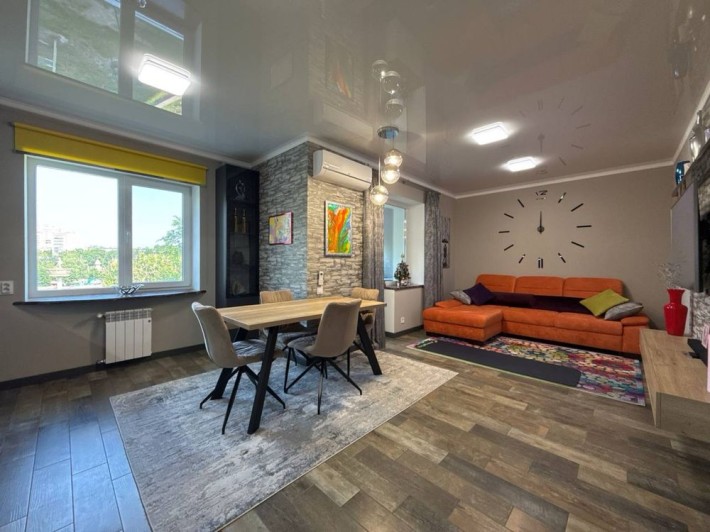 Продаж сучасноі євротрьохкімнатноі квартири . Центр - фото 1