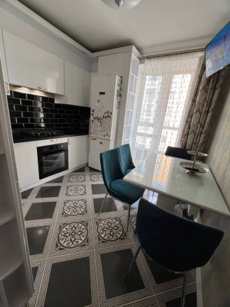 Продаж однокімнатної квартири .Ремонт,меблі,техніка - фото 1