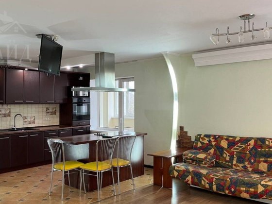 Простора 3кмн квартира на Заливній Сумы