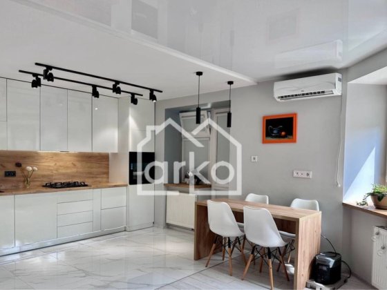 Продаж 1 кім. квартири 48 м2 неподалік ОЗЕРА Тернополь