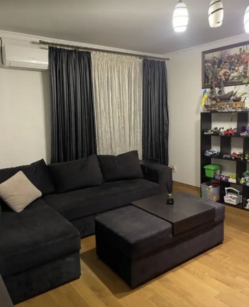 Продаж 3к квартири 76 кв. м на вул. Карпенка - фото 1