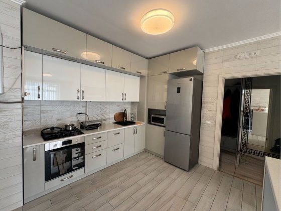 Продам 2кімн новобудову, рн Майдану Чернівці