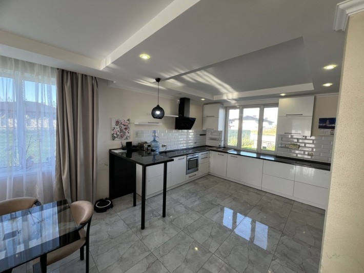 Терміновий продаж будинку 'американка"  район "Газовик: - фото 1