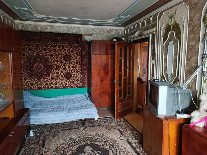 Продаж 1- кімнатної квартири від власника - фото 1