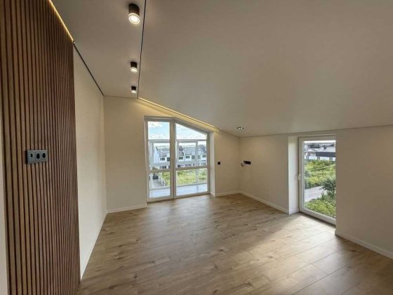 Однокімнатна квартира з ремонтом на Щасливому Ровно