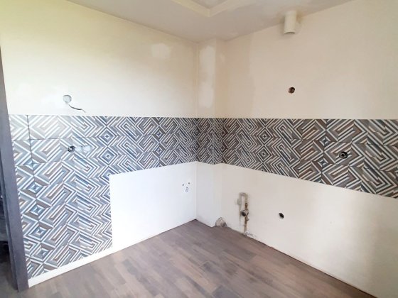 Продаж 3 кімнатної квартири  49тис.дол. Ужгород