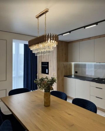 Продаж 3к квартири 102 кв. м на вул. Львівська - фото 1