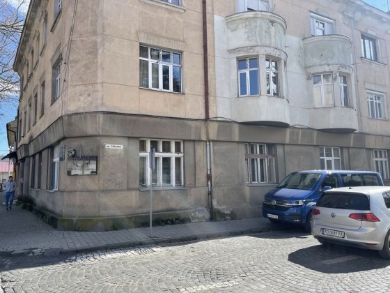 Продам квартиру в центрі Ужгород