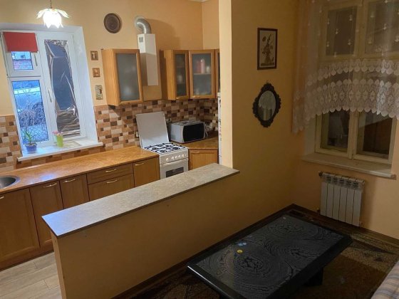 Продаж 3-кімнатної квартири в Центрі міста Черновцы