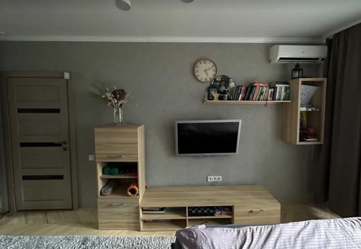 + 2-кімнатна квартира на Північному з якісним ремонтом та меблями! - фото 1