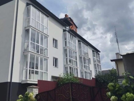 Продаж сирих 1-к квартир у новобудові біля озера Тернополь