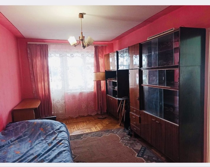 Район Проспекту. Трикімнатна квартира. - фото 1