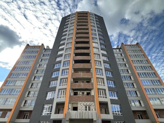 Продам 2-х-3-х комнатную квартиру Сумы