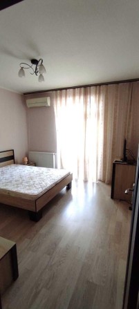 Затишна 1-кімнатна квартира в новобудові - фото 1