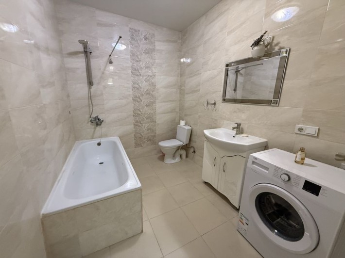 Продаж 1-кімнатної квартири в Ужгороді - фото 1