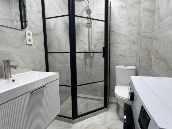 Продаж 1.кім.квартири вул.Єньковська Ужгород