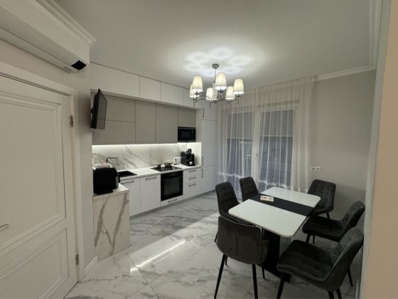 Продаж гарна двокімнатна Ужгород