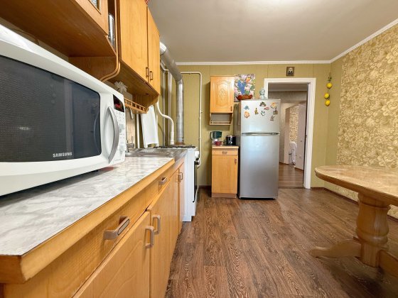 Продам трикімнатну квартиру з гаражем на Київській!! Рівне