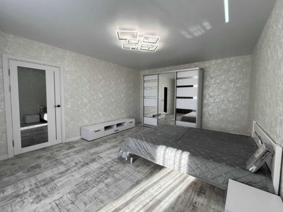 Героїв Майдану 2-х кімнатна чешка Черновцы