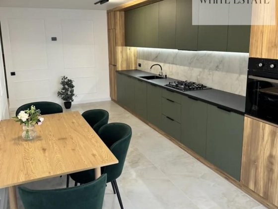 Продаж 2кім. квартири 75 кв. м на вул. Київська 9Д Тернополь