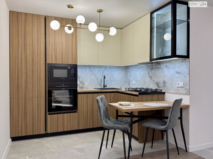 Продаж. Дві кімнати . Тернопіль. Бам. вул Київська - фото 1