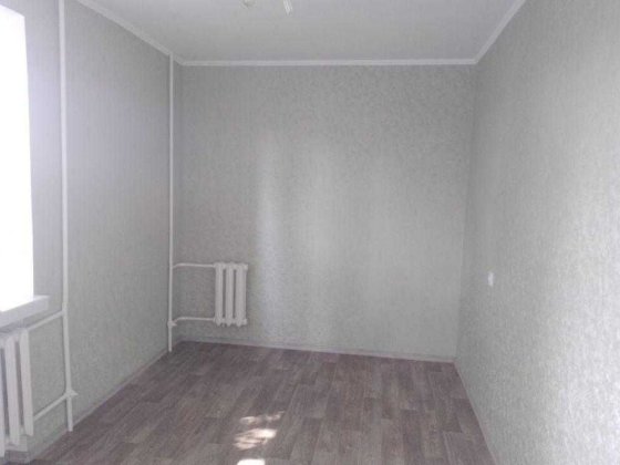 Продається двокімнатна квартира на Зигіна Полтава