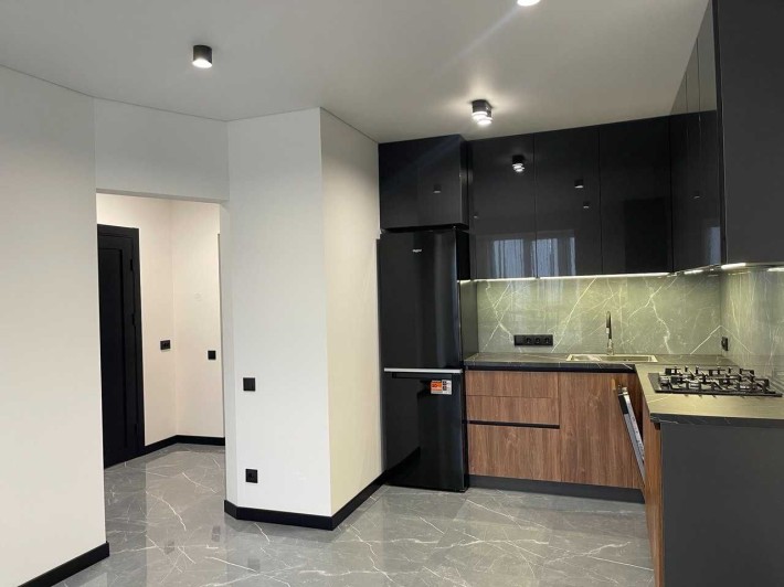 Продам квартиру На Щасливому з ремонтом. Нова. - фото 1