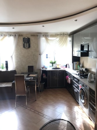 Продається квартира в центрі міста від власника - фото 1