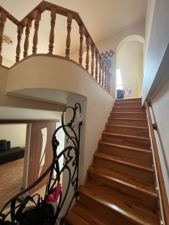 Вул Климпуша 2 ярусна квартира, газове отопл. - фото 1