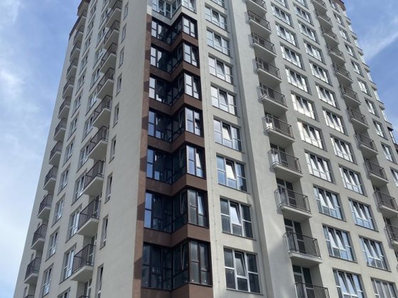 Продам 1 комн квартиру в ЖК Айсберг 2 Сумы