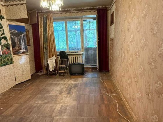 Продаж 3-х кімнатної квартири на Алмазному Полтава