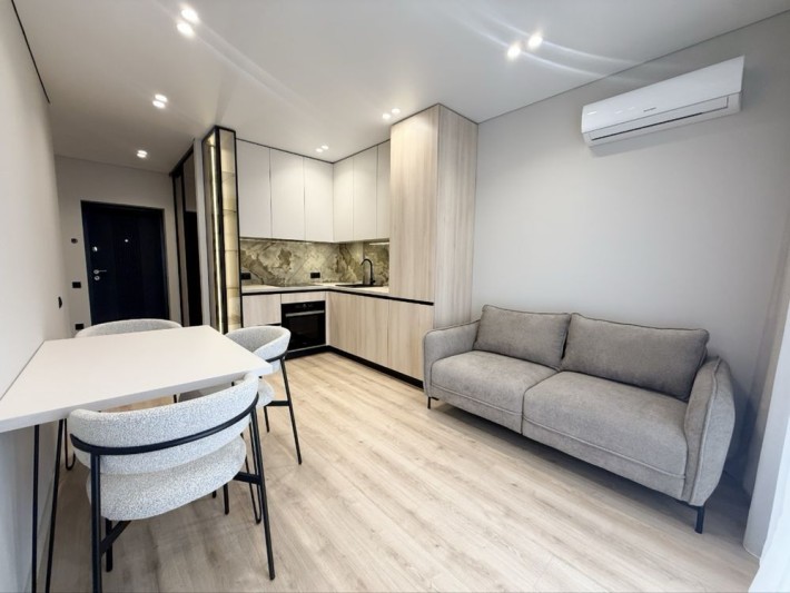 Продаж 1.5к квартири 42м2 з виглядом на НАБЕРЕЖНУ - фото 1