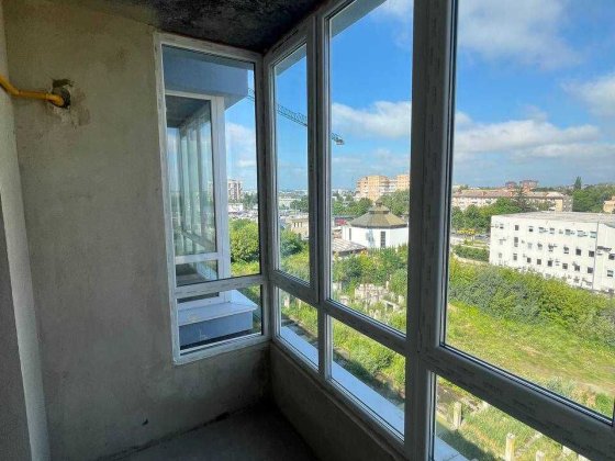 Продаж 1-кімнатної квартири в новобудові (район Чайка) Площа - 43 кв.м Ровно