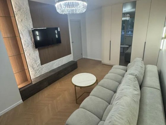 Продаж 1к квартири 45 кв. м по вул. Рєпіна Тернополь