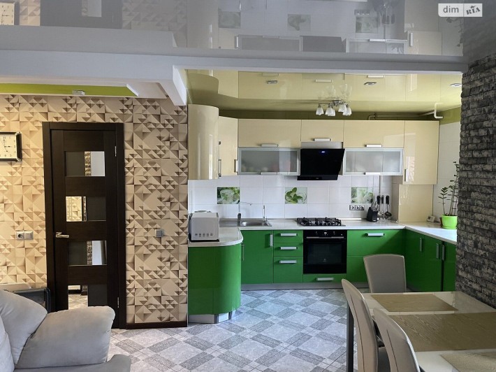 Продаж 2к квартири 62 кв. м  на вул. К. Скрябіна / код 8251 - фото 1