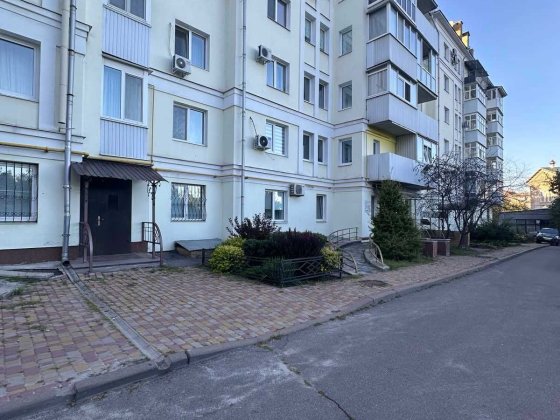 Продам 1-кімнатну квартиру в новобудові Полтава