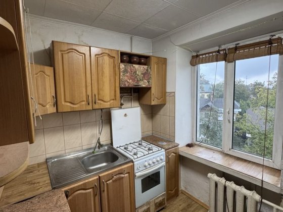 Продається 1 кімн. Квартира Черновцы