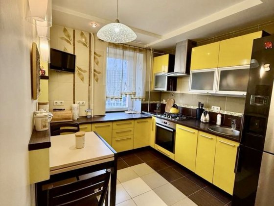 Новинка двокімнатна квартира  біля парку Шевченка Ровно